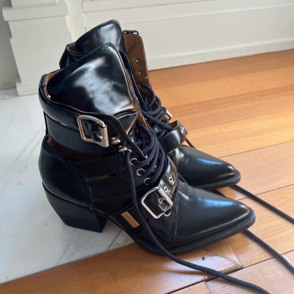 Chloe Rylee Boots